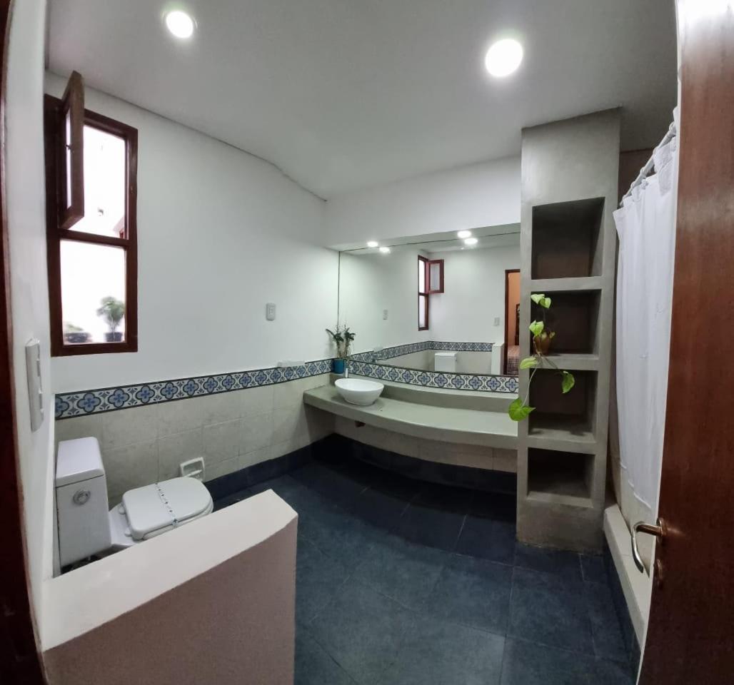 Casa Alvarado Hostel سالتا الغرفة الصورة